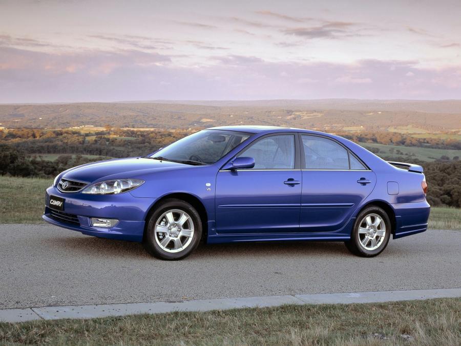 Toyota Camry Azura 2004 года  (фото 3 из 3)